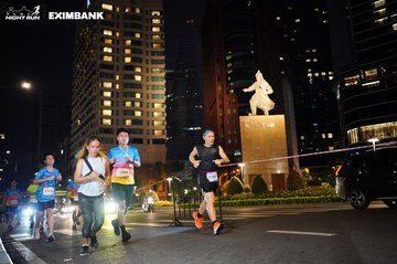 HO CHI MINH CITY NIGHT RUN EXIMBANK 2024 - Ảnh #1991715