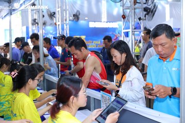 HO CHI MINH CITY NIGHT RUN EXIMBANK 2024 - Ảnh #1965334