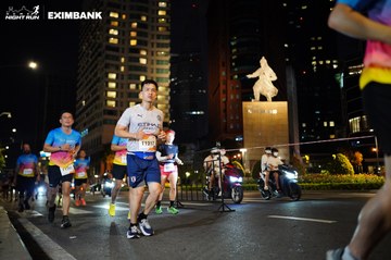 HO CHI MINH CITY NIGHT RUN EXIMBANK 2024 - Ảnh #1990641