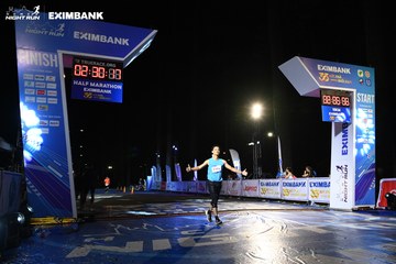 HO CHI MINH CITY NIGHT RUN EXIMBANK 2024 - Ảnh #2065597