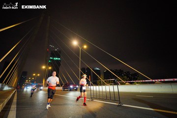 HO CHI MINH CITY NIGHT RUN EXIMBANK 2024 - Ảnh #2024361