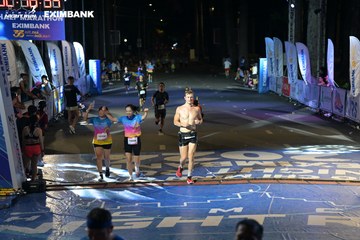 HO CHI MINH CITY NIGHT RUN EXIMBANK 2024 - Ảnh #2025786