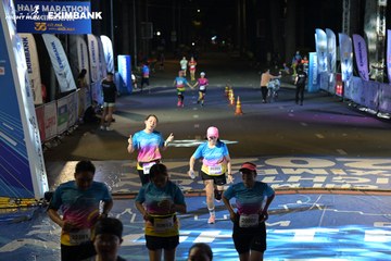 HO CHI MINH CITY NIGHT RUN EXIMBANK 2024 - Ảnh #2027458