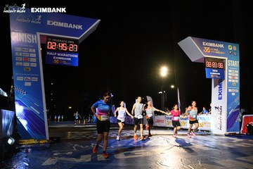 HO CHI MINH CITY NIGHT RUN EXIMBANK 2024 - Ảnh #2065465