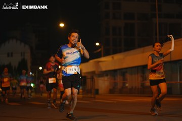 HO CHI MINH CITY NIGHT RUN EXIMBANK 2024 - Ảnh #2032554