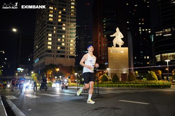 HO CHI MINH CITY NIGHT RUN EXIMBANK 2024 - Ảnh #1990877