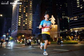 HO CHI MINH CITY NIGHT RUN EXIMBANK 2024 - Ảnh #1989510
