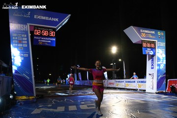HO CHI MINH CITY NIGHT RUN EXIMBANK 2024 - Ảnh #2060326