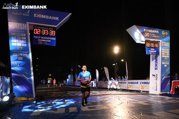 HO CHI MINH CITY NIGHT RUN EXIMBANK 2024 - Ảnh #2059425