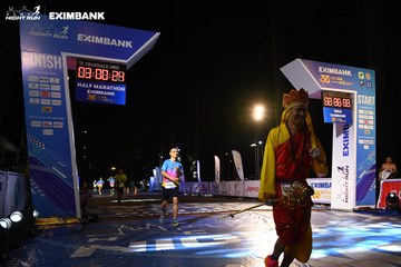 HO CHI MINH CITY NIGHT RUN EXIMBANK 2024 - Ảnh #2061256