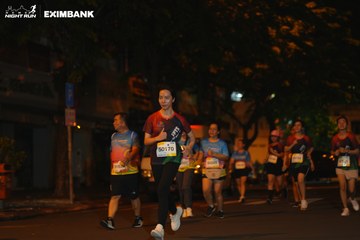 HO CHI MINH CITY NIGHT RUN EXIMBANK 2024 - Ảnh #2029257