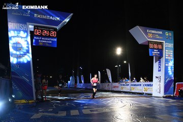 HO CHI MINH CITY NIGHT RUN EXIMBANK 2024 - Ảnh #2059595