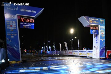 HO CHI MINH CITY NIGHT RUN EXIMBANK 2024 - Ảnh #2063226