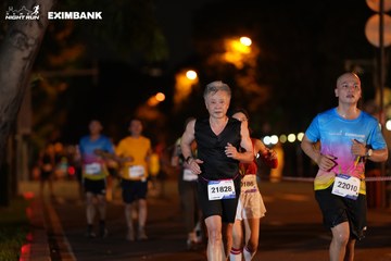 HO CHI MINH CITY NIGHT RUN EXIMBANK 2024 - Ảnh #2159780