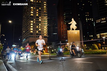 HO CHI MINH CITY NIGHT RUN EXIMBANK 2024 - Ảnh #1991679