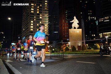 HO CHI MINH CITY NIGHT RUN EXIMBANK 2024 - Ảnh #1990685