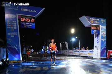 HO CHI MINH CITY NIGHT RUN EXIMBANK 2024 - Ảnh #2060736