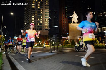 HO CHI MINH CITY NIGHT RUN EXIMBANK 2024 - Ảnh #1991710