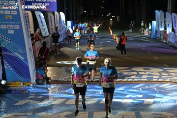 HO CHI MINH CITY NIGHT RUN EXIMBANK 2024 - Ảnh #2027920