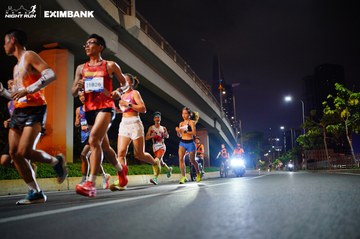 HO CHI MINH CITY NIGHT RUN EXIMBANK 2024 - Ảnh #1988535