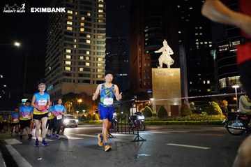 HO CHI MINH CITY NIGHT RUN EXIMBANK 2024 - Ảnh #1990501