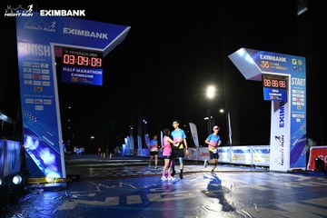 HO CHI MINH CITY NIGHT RUN EXIMBANK 2024 - Ảnh #2063270