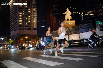 HO CHI MINH CITY NIGHT RUN EXIMBANK 2024 - Ảnh #1989038