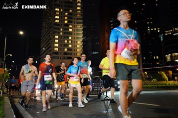 HO CHI MINH CITY NIGHT RUN EXIMBANK 2024 - Ảnh #1990701