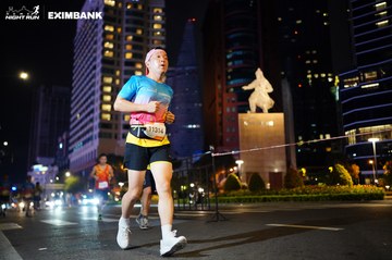 HO CHI MINH CITY NIGHT RUN EXIMBANK 2024 - Ảnh #1989627