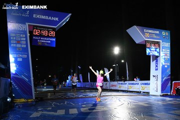 HO CHI MINH CITY NIGHT RUN EXIMBANK 2024 - Ảnh #2063495