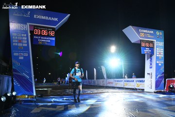 HO CHI MINH CITY NIGHT RUN EXIMBANK 2024 - Ảnh #2065612