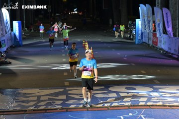 HO CHI MINH CITY NIGHT RUN EXIMBANK 2024 - Ảnh #2028143