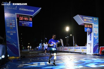 HO CHI MINH CITY NIGHT RUN EXIMBANK 2024 - Ảnh #2064242