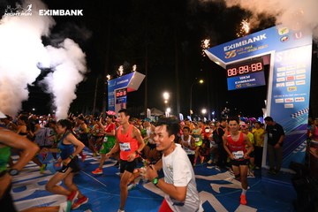HO CHI MINH CITY NIGHT RUN EXIMBANK 2024 - Ảnh #1969695