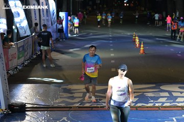 HO CHI MINH CITY NIGHT RUN EXIMBANK 2024 - Ảnh #2029276