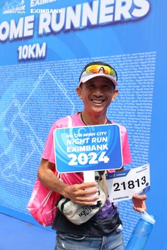 HO CHI MINH CITY NIGHT RUN EXIMBANK 2024 - Ảnh #1965633