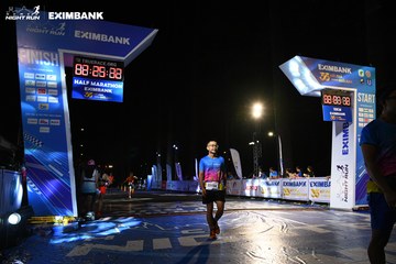 HO CHI MINH CITY NIGHT RUN EXIMBANK 2024 - Ảnh #2060643