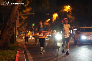 HO CHI MINH CITY NIGHT RUN EXIMBANK 2024 - Ảnh #2160402