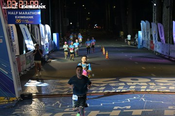 HO CHI MINH CITY NIGHT RUN EXIMBANK 2024 - Ảnh #2027169