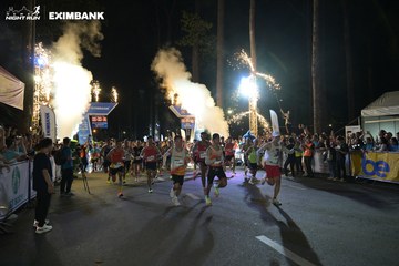 HO CHI MINH CITY NIGHT RUN EXIMBANK 2024 - Ảnh #1970675