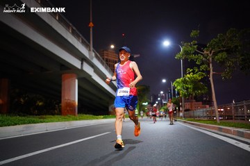 HO CHI MINH CITY NIGHT RUN EXIMBANK 2024 - Ảnh #1988850