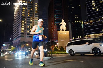 HO CHI MINH CITY NIGHT RUN EXIMBANK 2024 - Ảnh #1989620