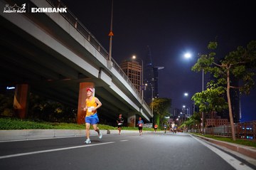 HO CHI MINH CITY NIGHT RUN EXIMBANK 2024 - Ảnh #1988913