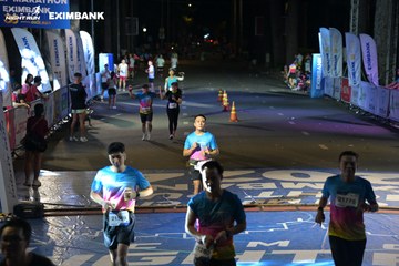 HO CHI MINH CITY NIGHT RUN EXIMBANK 2024 - Ảnh #2034494