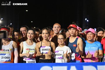 HO CHI MINH CITY NIGHT RUN EXIMBANK 2024 - Ảnh #1969874