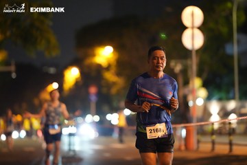HO CHI MINH CITY NIGHT RUN EXIMBANK 2024 - Ảnh #2160160