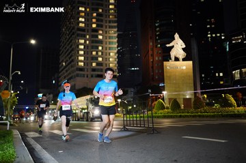HO CHI MINH CITY NIGHT RUN EXIMBANK 2024 - Ảnh #1990500