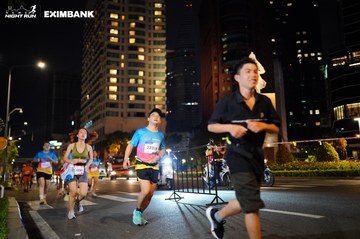HO CHI MINH CITY NIGHT RUN EXIMBANK 2024 - Ảnh #1991355