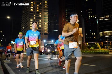 HO CHI MINH CITY NIGHT RUN EXIMBANK 2024 - Ảnh #1991605