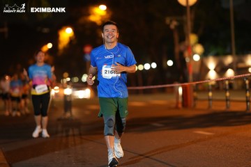 HO CHI MINH CITY NIGHT RUN EXIMBANK 2024 - Ảnh #2160768